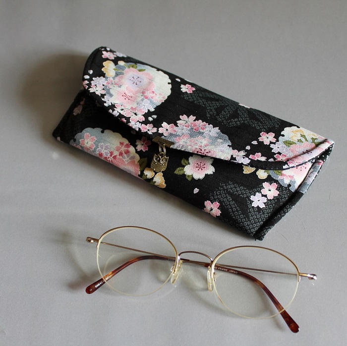 Glasses case - Mina